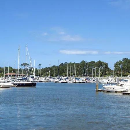 Cap Ocean-9 By Interhome *